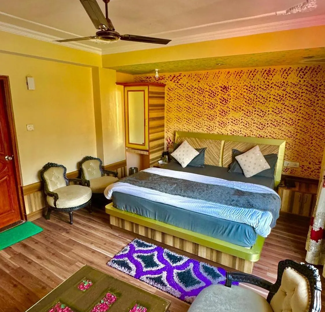 Hotel Apple Regency Shimla